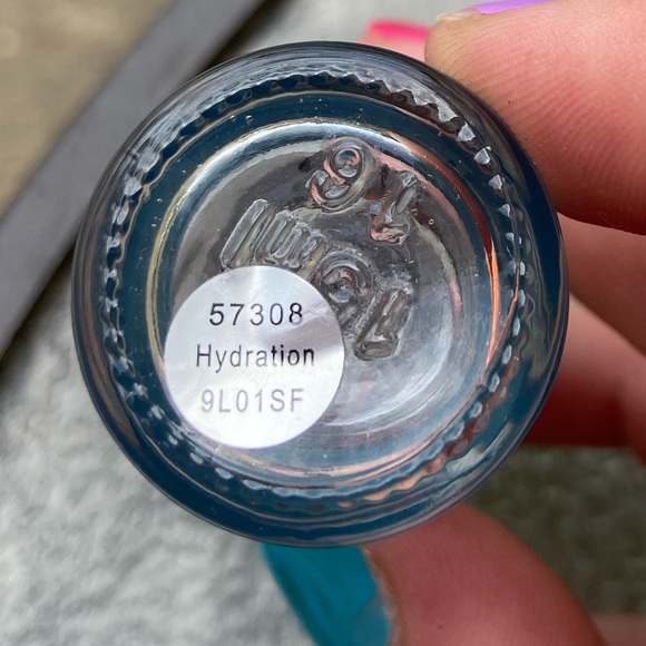 3/$12💖👄ELF hydrating booster drops - Picture 3 of 4